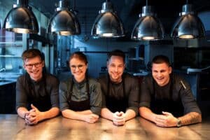 rDas Küchenteam des Restaurant Überfahrt: Felix Groetsch, Cornelia Fischer, Marvin Herbert und Timo Beck Bild: